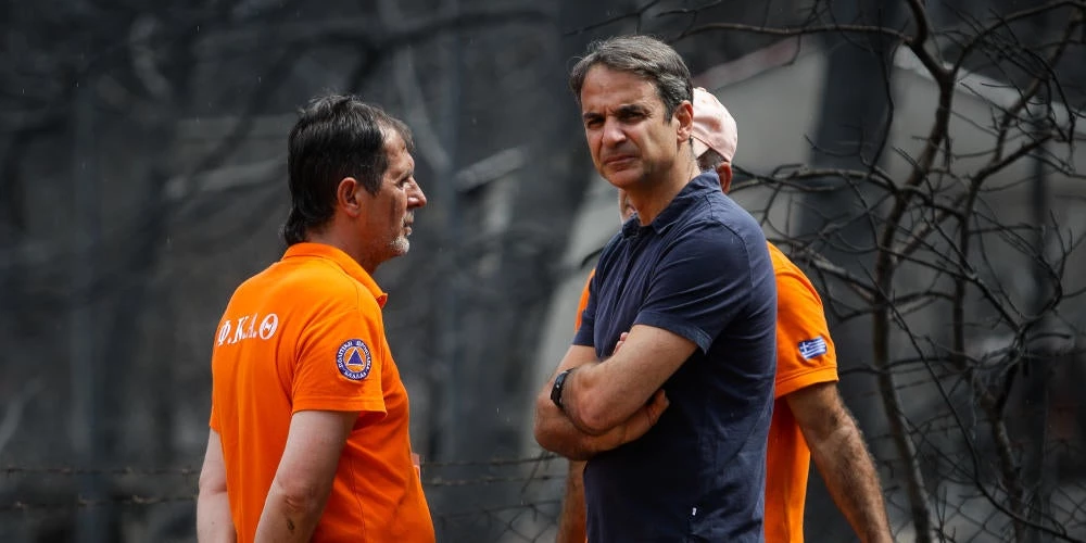 ΝΔ: Προσχηματικές η παραίτηση και οι απομακρύνσεις μετά την καταστροφή στο Μάτι